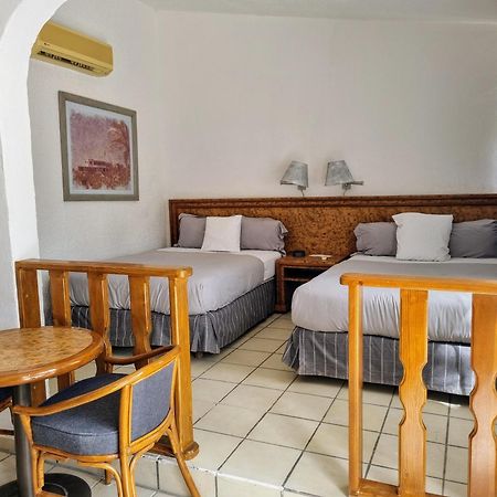 Buena Vista Oceanfront & Hot Springs Resort Buenavista  Екстер'єр фото