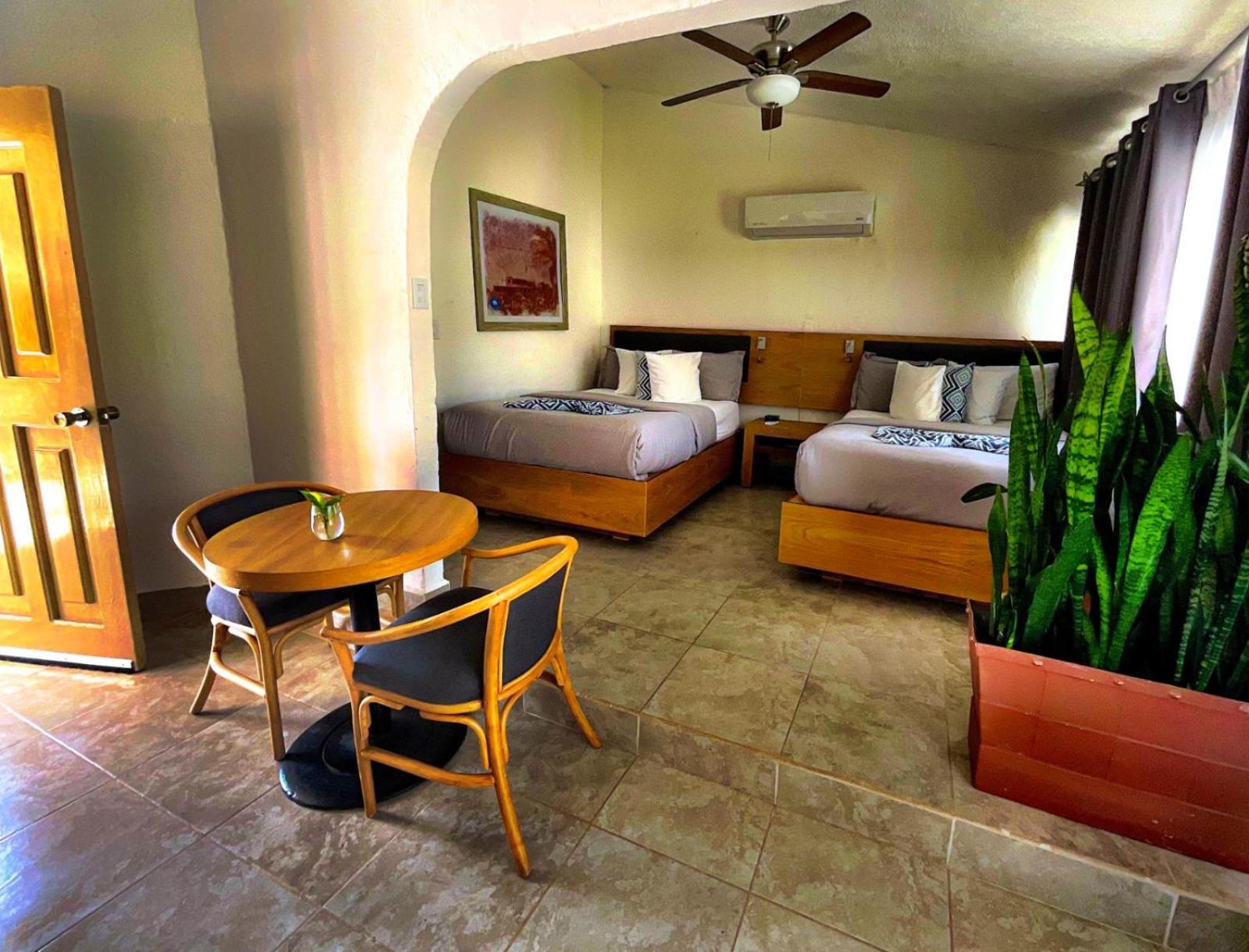 Buena Vista Oceanfront & Hot Springs Resort Buenavista  Екстер'єр фото