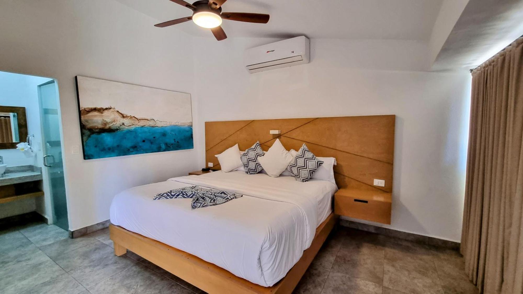 Buena Vista Oceanfront & Hot Springs Resort Buenavista  Екстер'єр фото