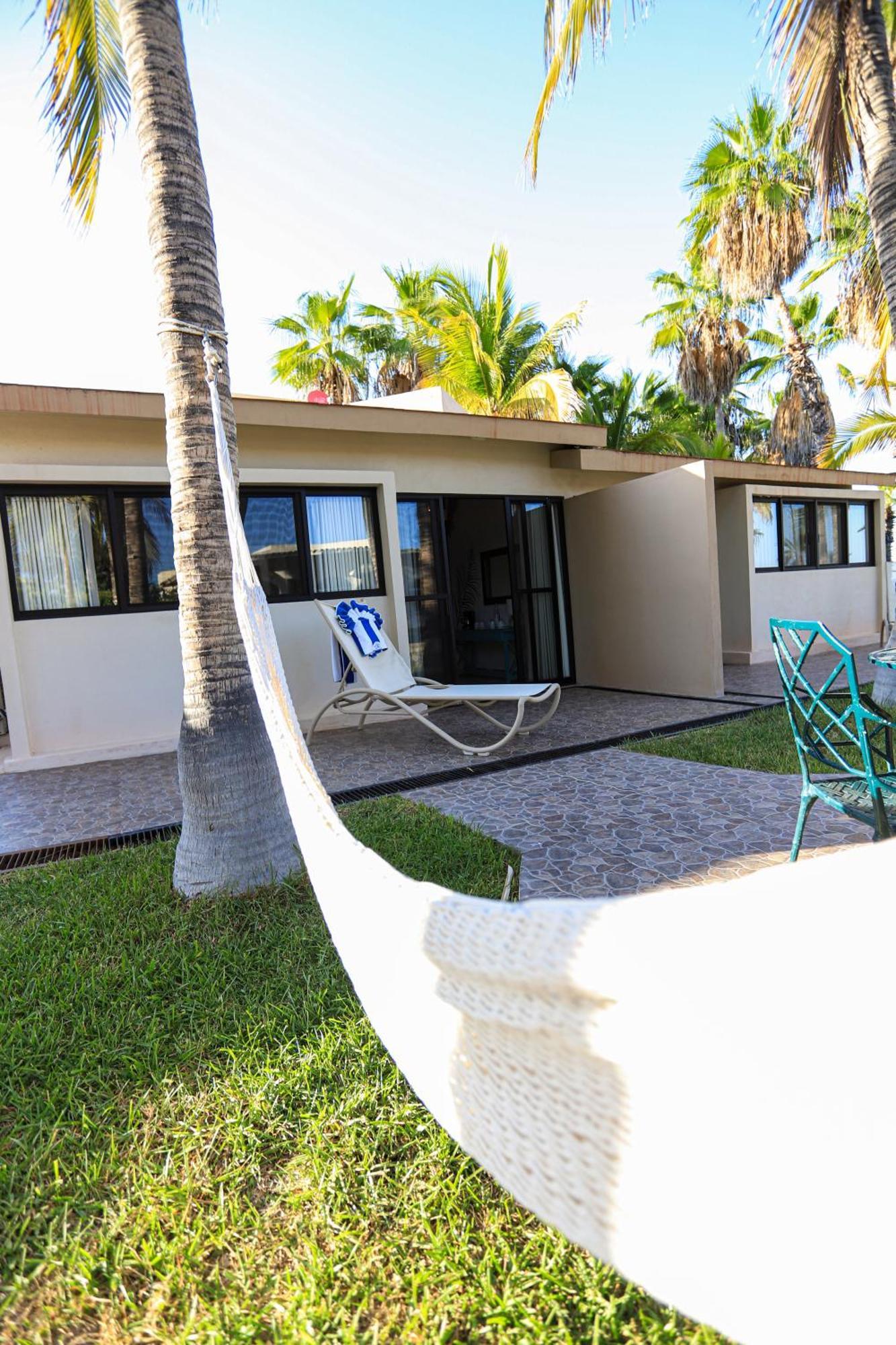 Buena Vista Oceanfront & Hot Springs Resort Buenavista  Екстер'єр фото