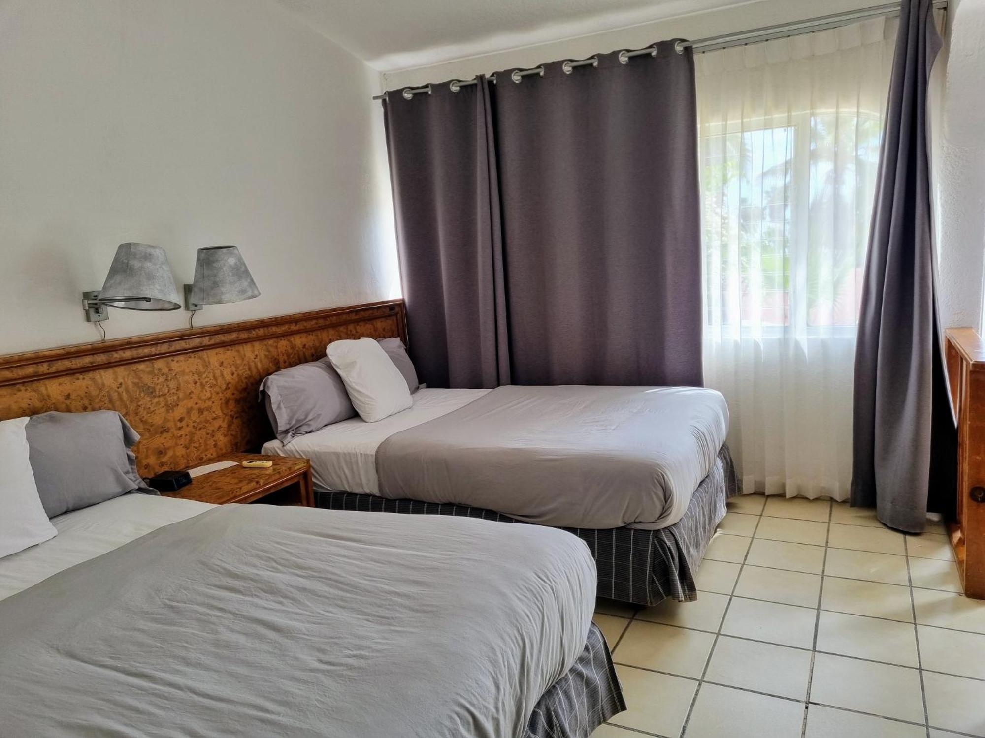 Buena Vista Oceanfront & Hot Springs Resort Buenavista  Екстер'єр фото