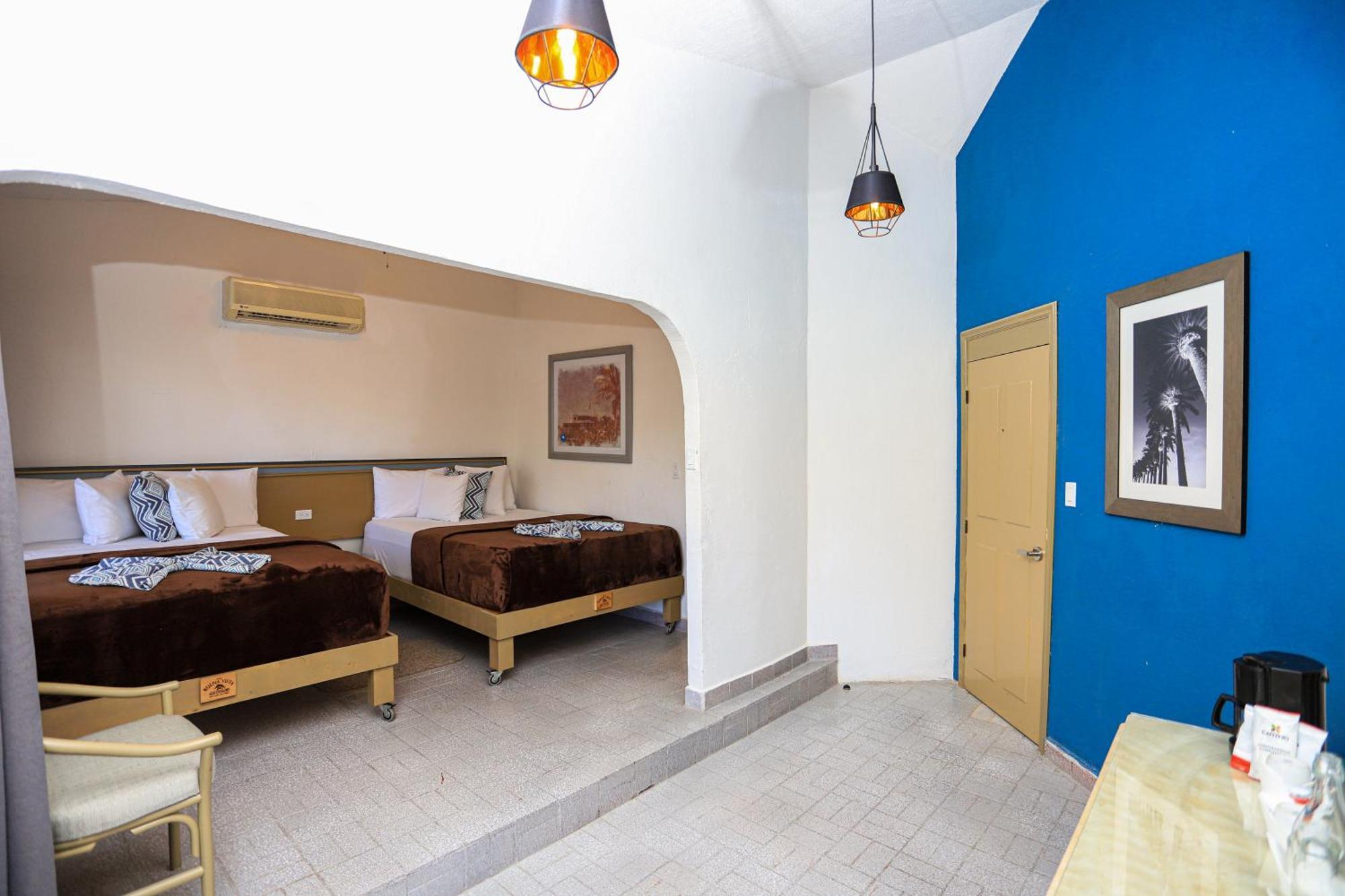 Buena Vista Oceanfront & Hot Springs Resort Buenavista  Екстер'єр фото